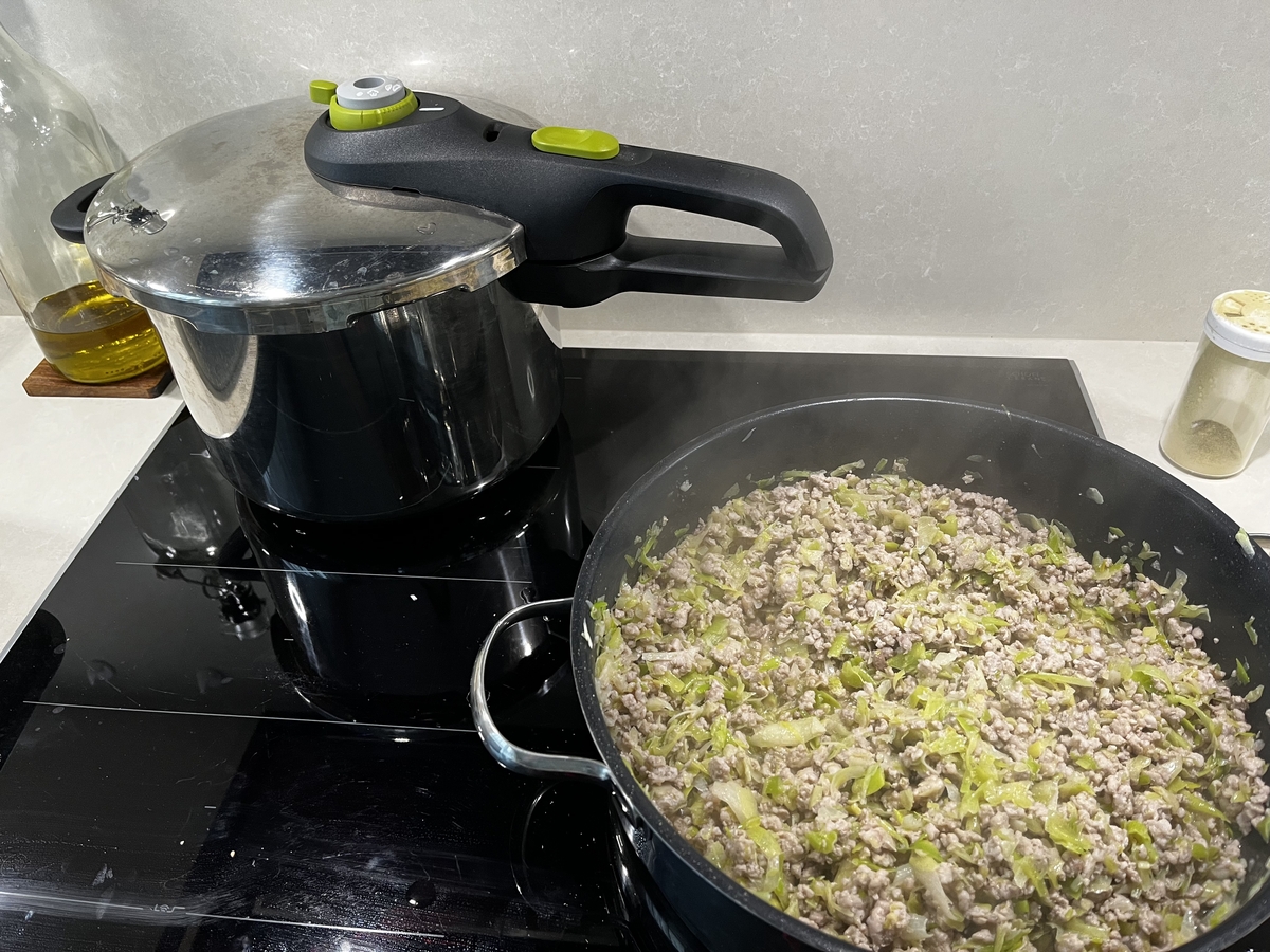 Снимка на Кисело зеле с кайма и ориз