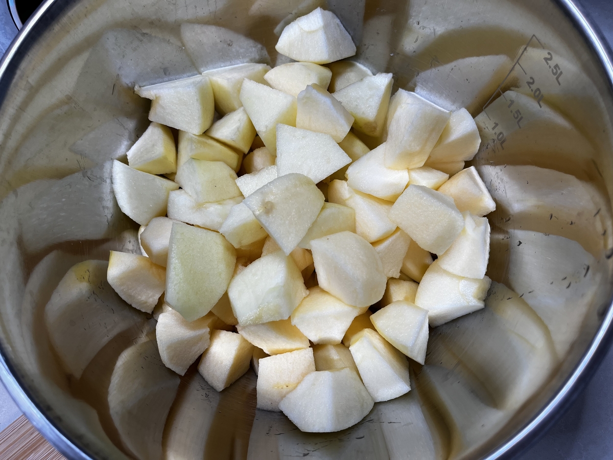 Снимка на Ябълков кръмбъл без глутен 🍎🍏