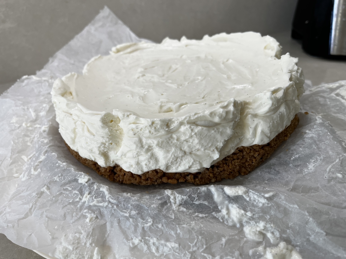 Снимка на Безглутенов чийзкейк без печене