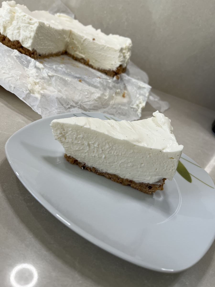 Снимка на Безглутенов чийзкейк без печене